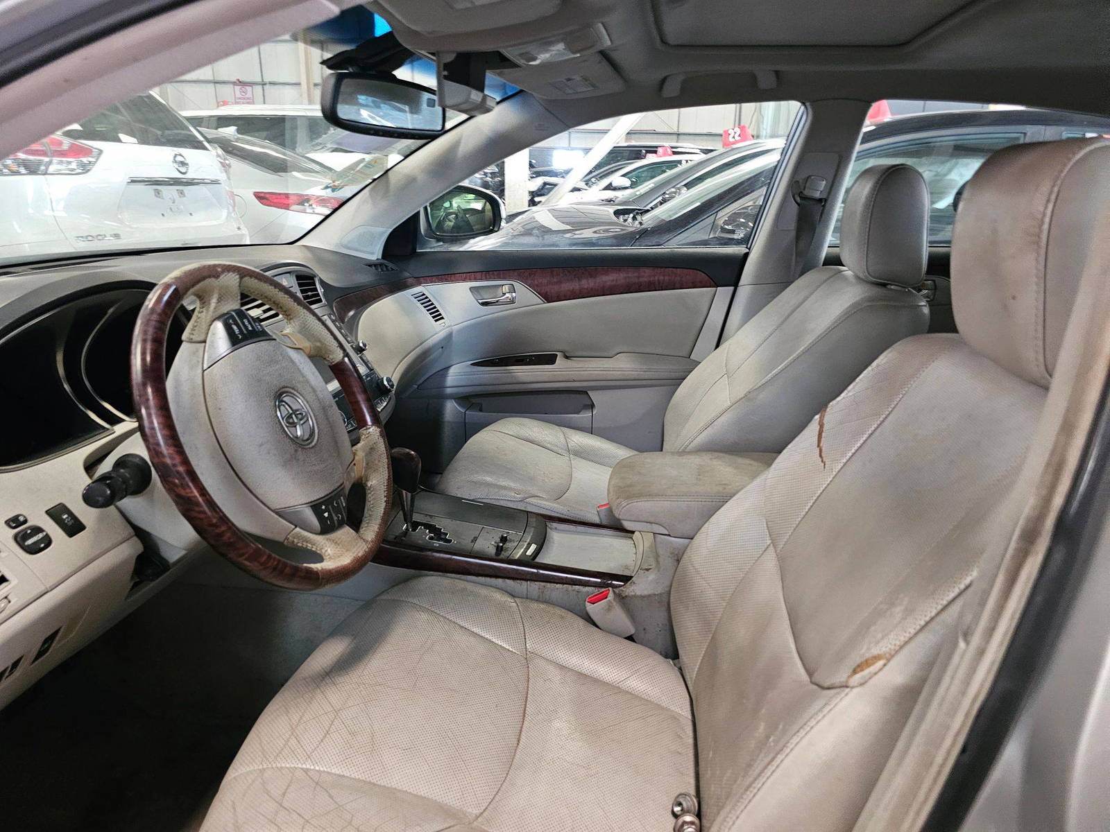 TOYOTA AVALON 2012 - Marhaba Auction Used Cars - Image 8