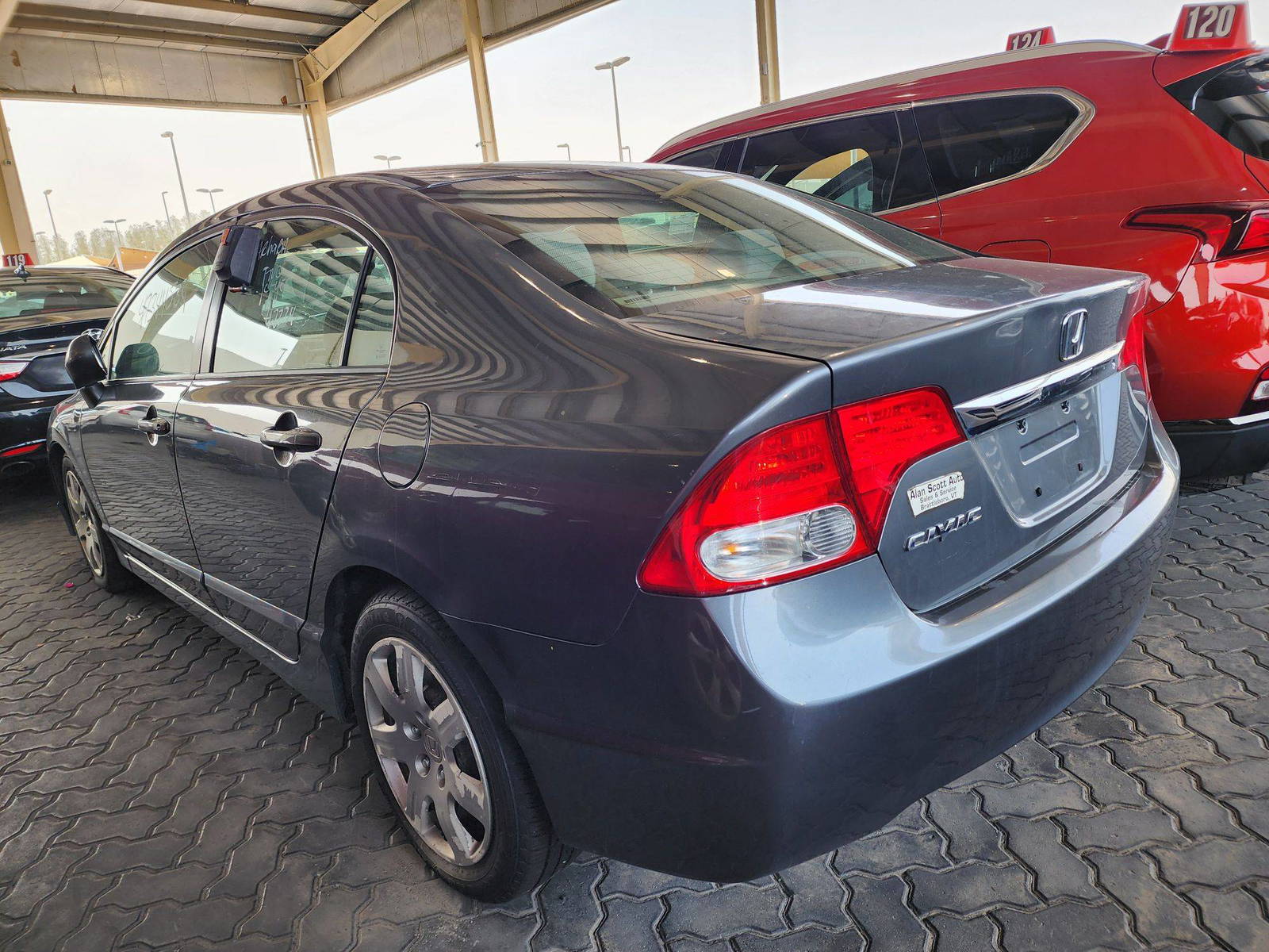 2011 HONDA CIVIC — 248007 Miles — Lot 47344534 — Souq - Marhaba Auctions Used Cars - Image 3