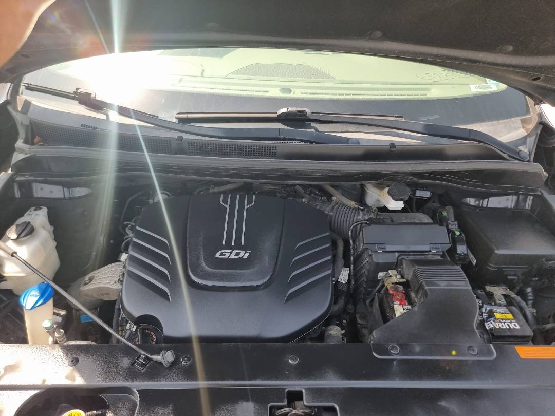 2015 KIA SEDONA — 174122 Miles — Lot 050024 — Ind. 12 - Marhaba Auctions Used Cars - Image 11