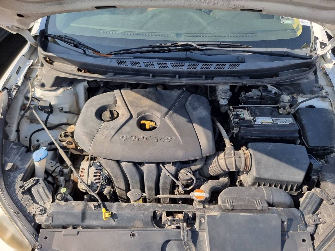 HYUNDAI ELANTRA 2011 - Marhaba Auction Used Cars - Image 9