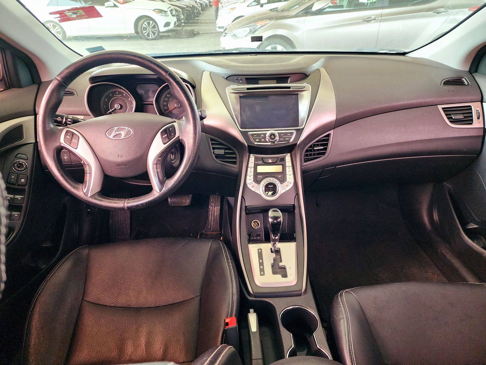 2011 HYUNDAI AVANTE — 241320 KM — Lot 031786 — Souq - Marhaba Auctions Used Cars - Image 7