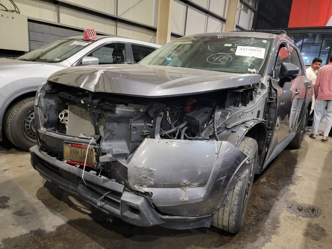2022 NISSAN PATHFINDER — 82412 Miles — Lot C237602 — Main - Marhaba Auctions Used Cars - Image 5