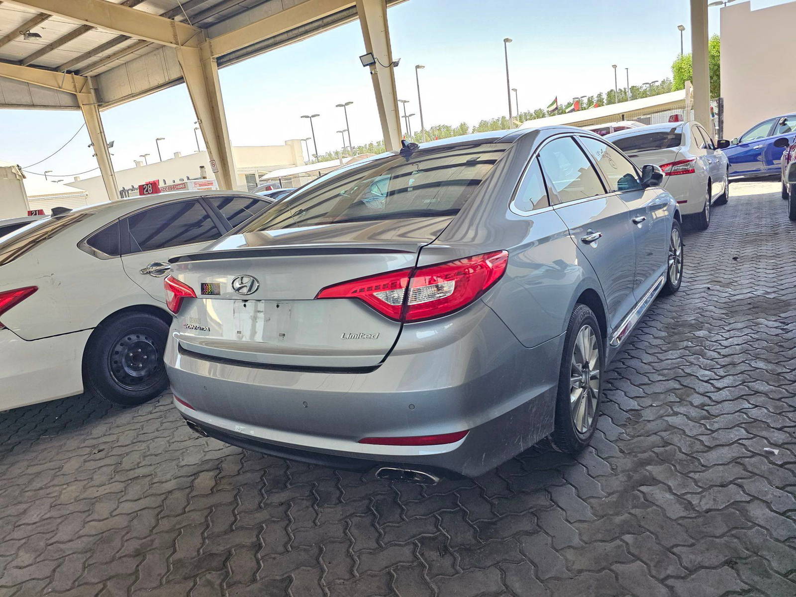 HYUNDAI SONATA 2015 - Marhaba Auction Used Cars - Image 3