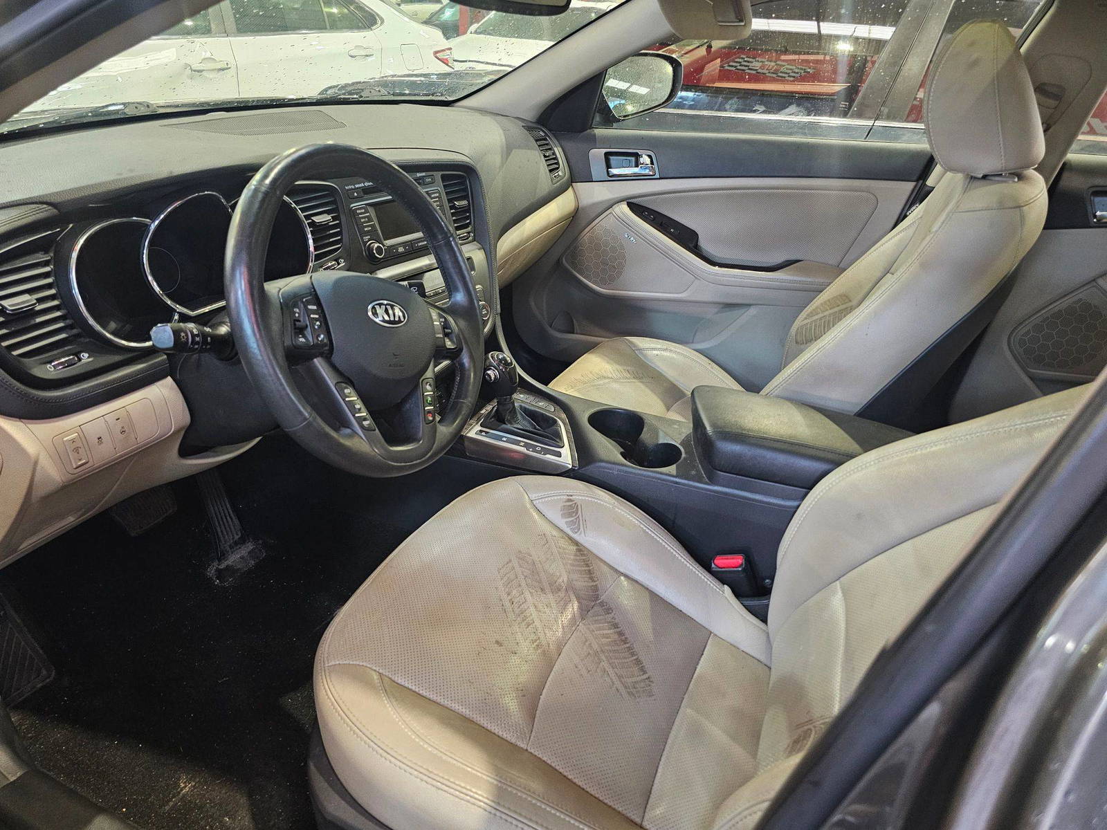 2013 KIA OPTIMA — 211333 Miles — Lot 254025 — Main - Marhaba Auctions Used Cars - Image 8