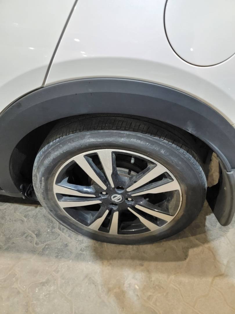 2019 NISSAN KICKS — 33951 Miles — Lot 556704 — Main - Marhaba Auctions Used Cars - Image 8