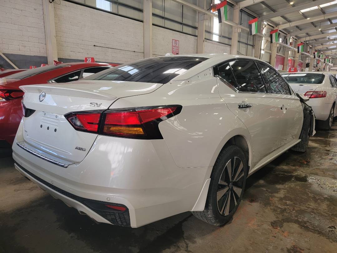 2019 NISSAN ALTIMA — 135789 Miles — Lot 38399526 - Marhaba Auctions Used Cars - Image 3