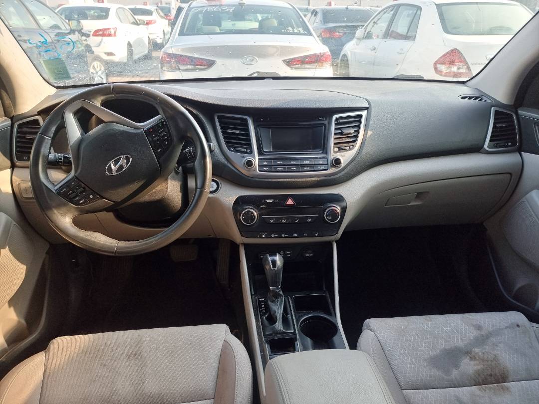 2016 HYUNDAI TUCSON — 133573 Miles — Lot 125478 — Souq - Marhaba Auctions Used Cars - Image 7
