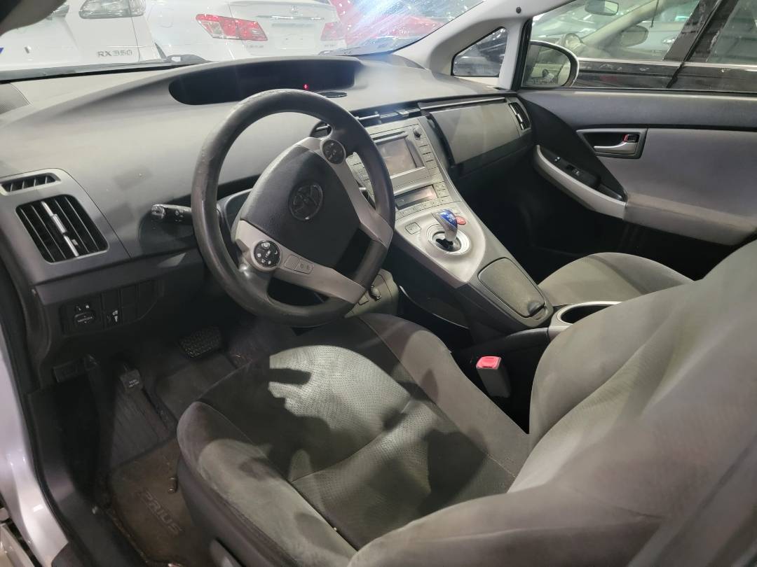 2012 TOYOTA PRIUS — 228343 Miles — Lot 5C5440019 — Main - Marhaba Auctions Used Cars - Image 8