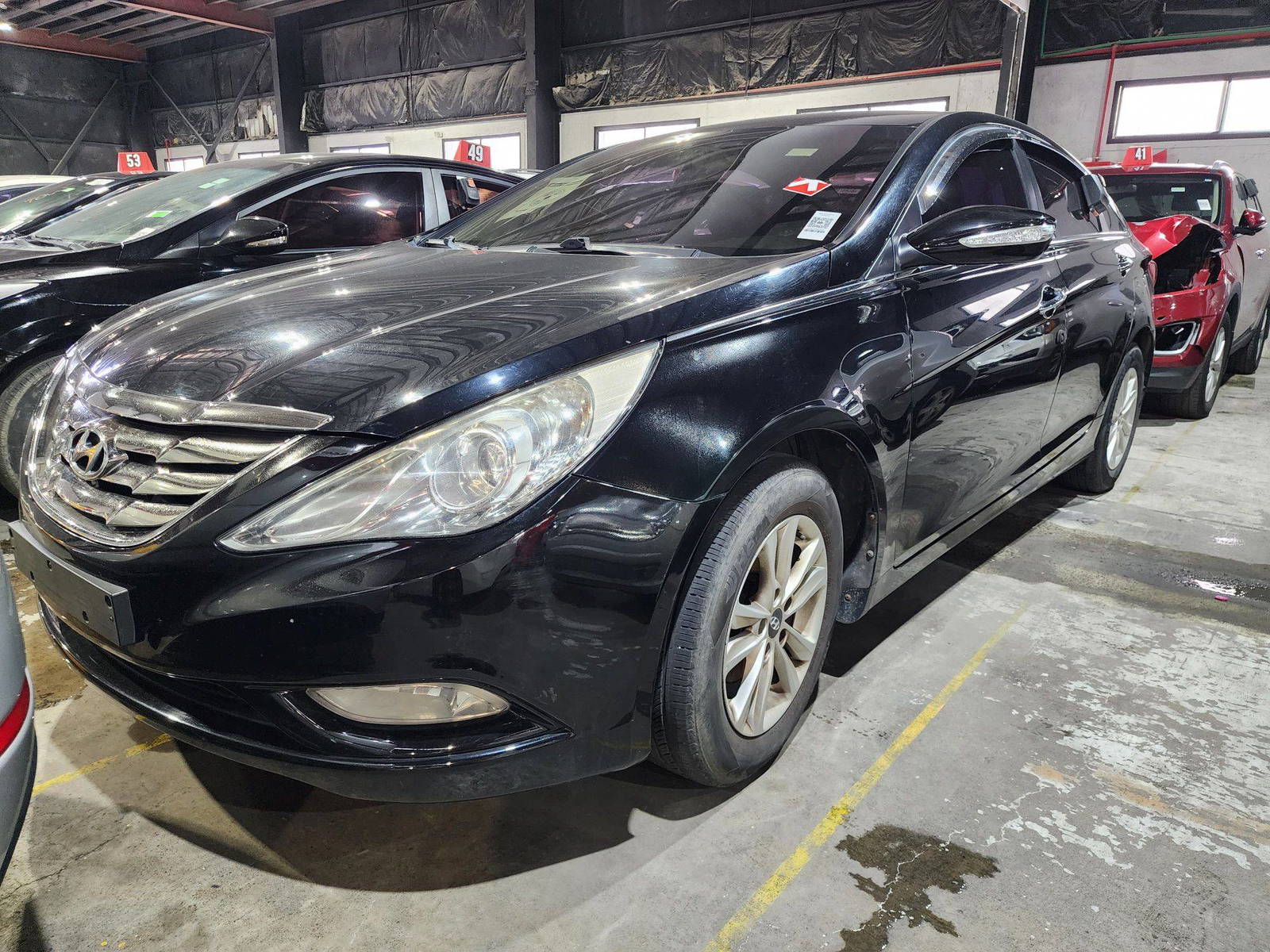 2011 HYUNDAI SONATA — 213355 KM — Lot 303520 — Al Quoz - Marhaba Auctions Used Cars - Image 5