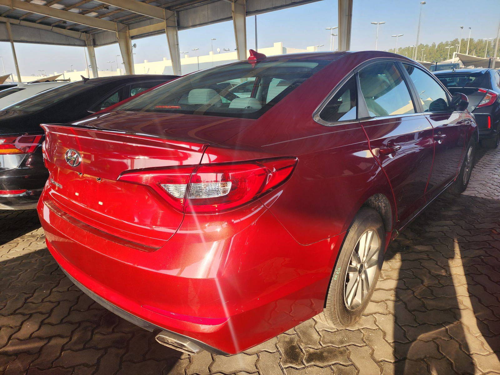 2015 HYUNDAI SONATA — 113423 Miles — Lot 44038794 — Souq - Marhaba Auctions Used Cars - Image 6
