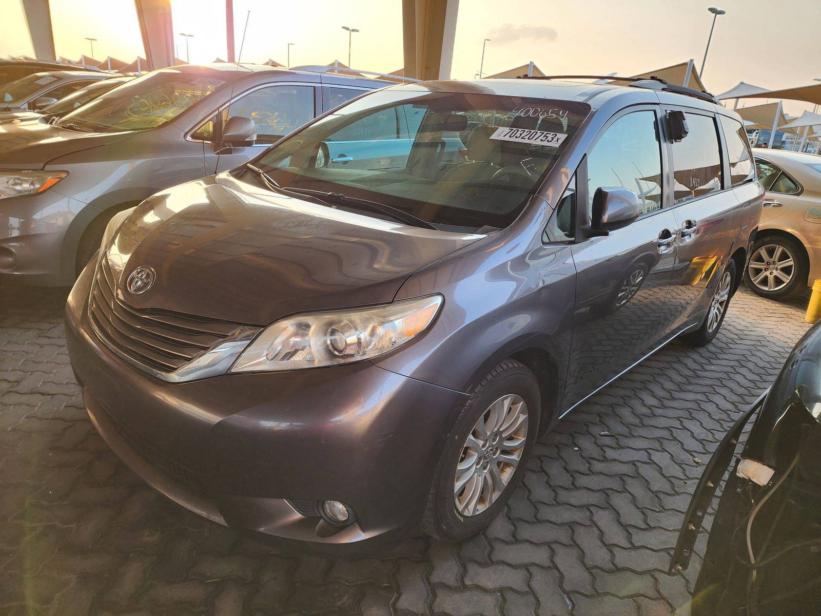 2013 TOYOTA SIENNA — 307767 Miles — Lot 70320753 - Marhaba Auctions Used Cars - Image 7