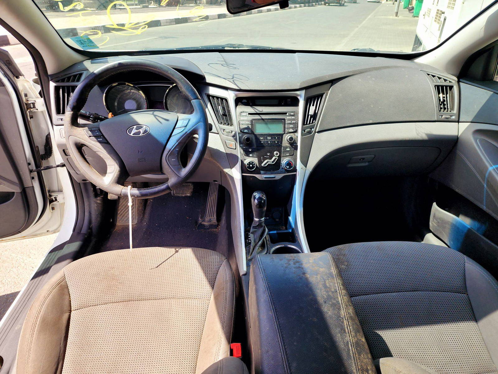 2013 HYUNDAI SONATA — 283966 KM — Lot 00817 — Souq - Marhaba Auctions Used Cars - Image 7