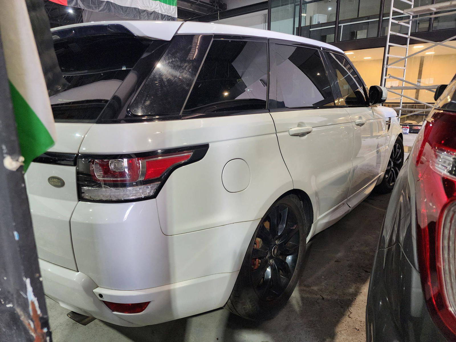 2014 LAND ROVER RANGE ROVER SPORT — 100185 Miles — Lot 7835630 — Main - Marhaba Auctions Used Cars - Image 7