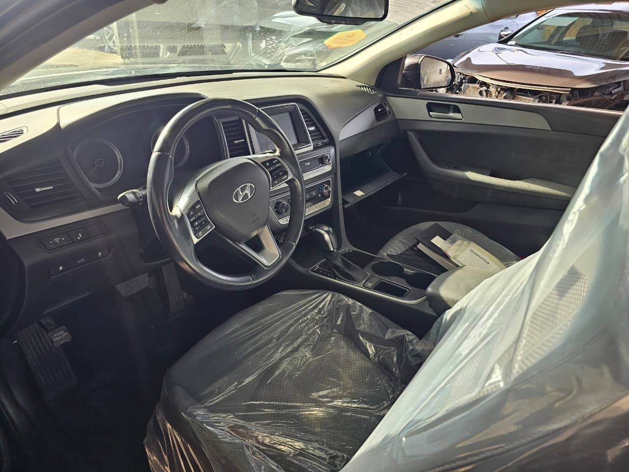 HYUNDAI SONATA 2018 - Marhaba Auction Used Cars - Image 8