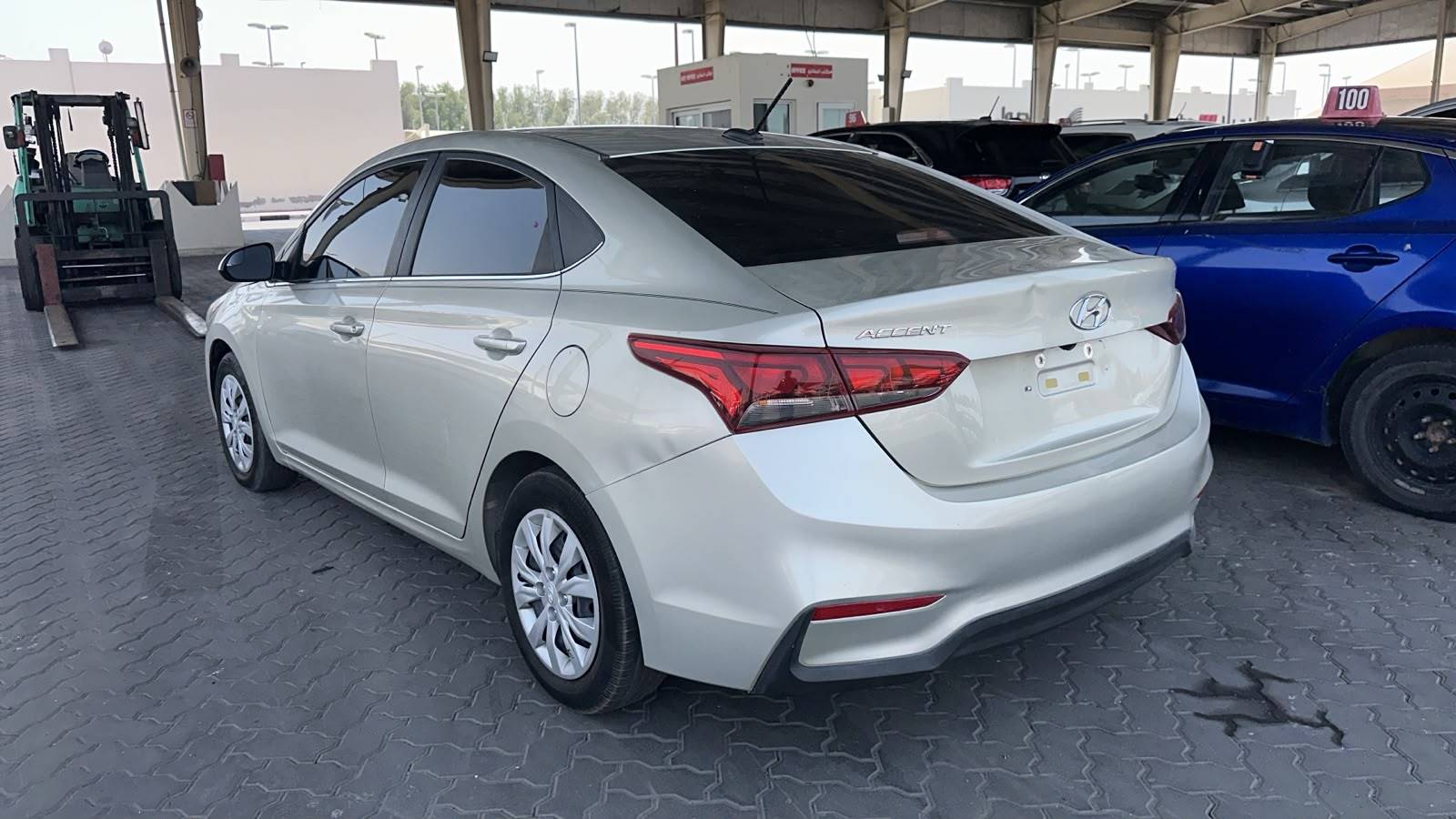 2020 HYUNDAI ACCENT — 143283 Miles — Lot 4LE123538 — Souq - Marhaba Auctions Used Cars - Image 6