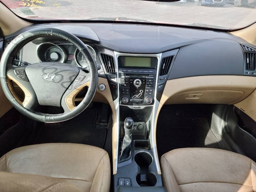 2011 HYUNDAI SONATA — 207250 Miles — Lot 215178 — Main - Marhaba Auctions Used Cars - Image 7