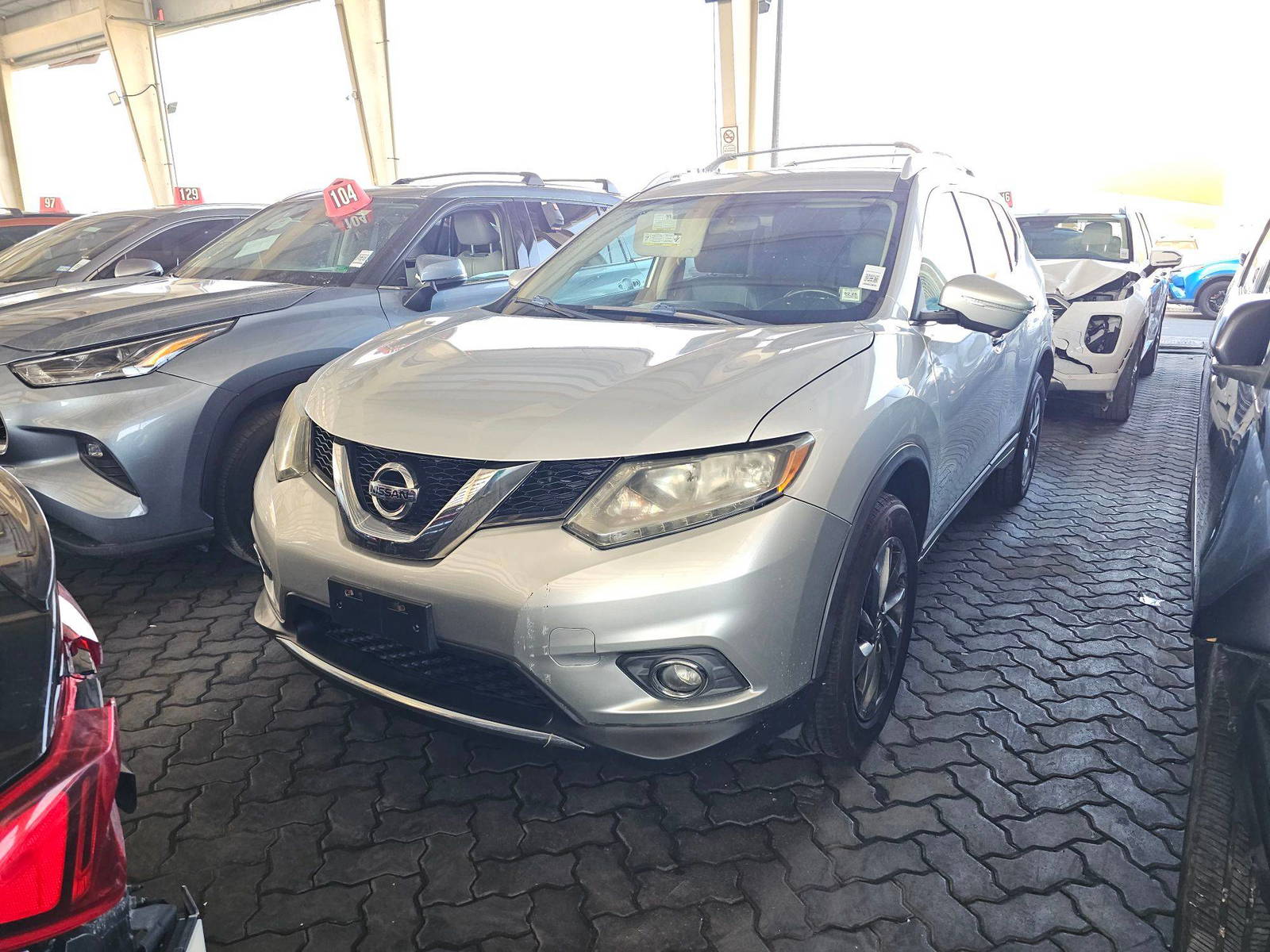 2015 NISSAN ROGUE — 142840 Miles — Lot 805104 — Souq - Marhaba Auctions Used Cars - Image 5
