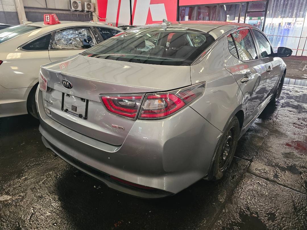 2014 KIA OPTIMA — 125561 KM — Lot 12295175 — Main - Marhaba Auctions Used Cars - Image 3