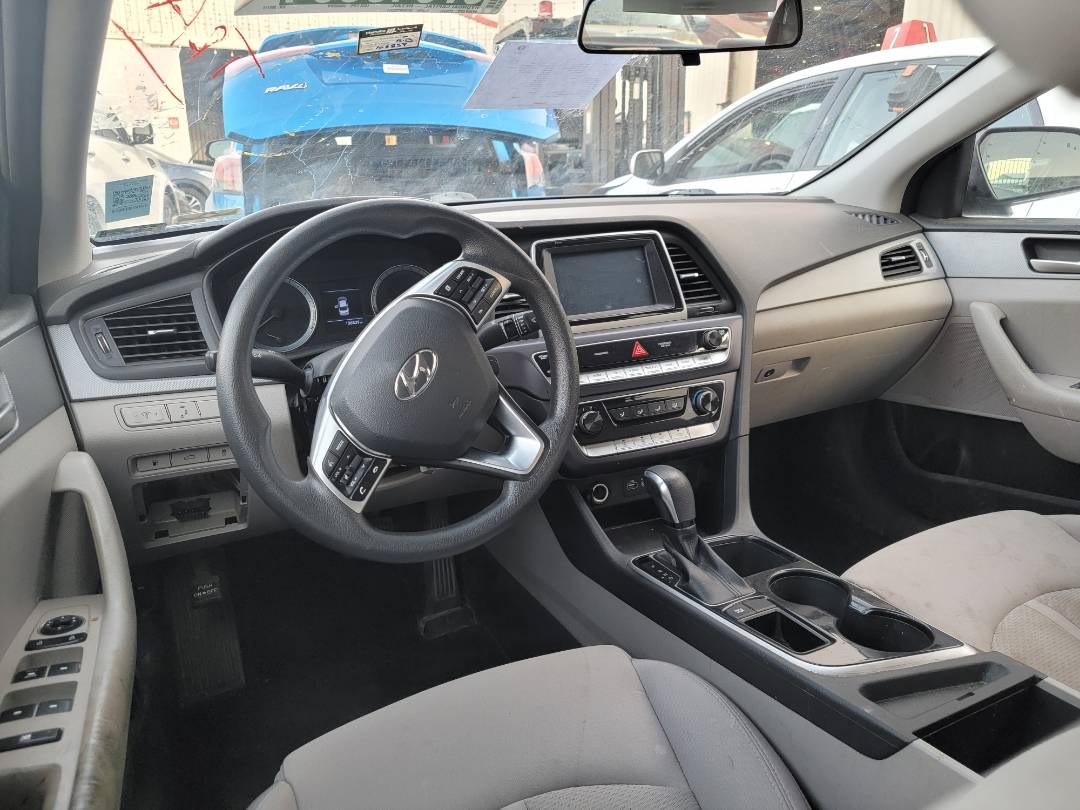 2019 HYUNDAI SONATA — 106838 Miles — Lot 3068111 — Main - Marhaba Auctions Used Cars - Image 6