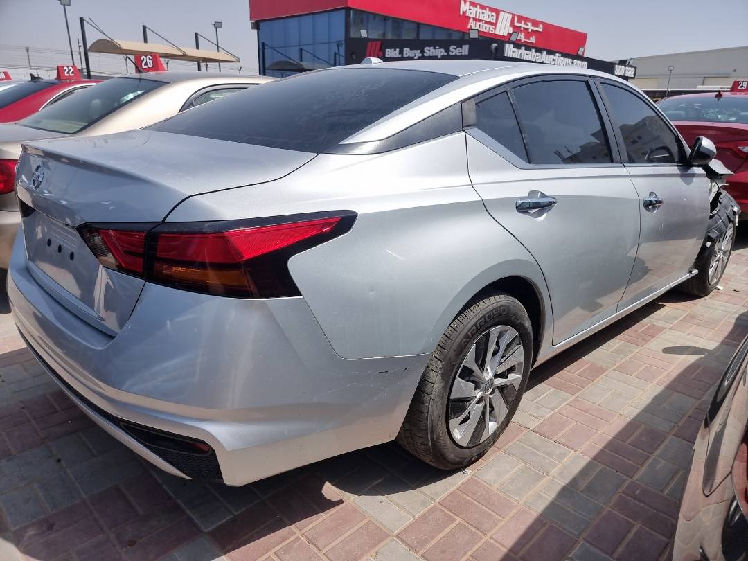 2019 NISSAN ALTIMA — 109246 Miles — Lot 40524814 - Marhaba Auctions Used Cars - Image 3