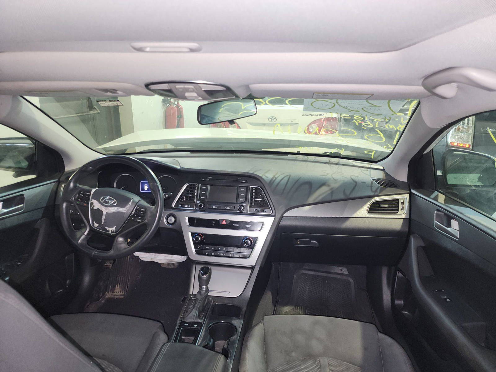 HYUNDAI SONATA 2016 - Marhaba Auction Used Cars - Image 8