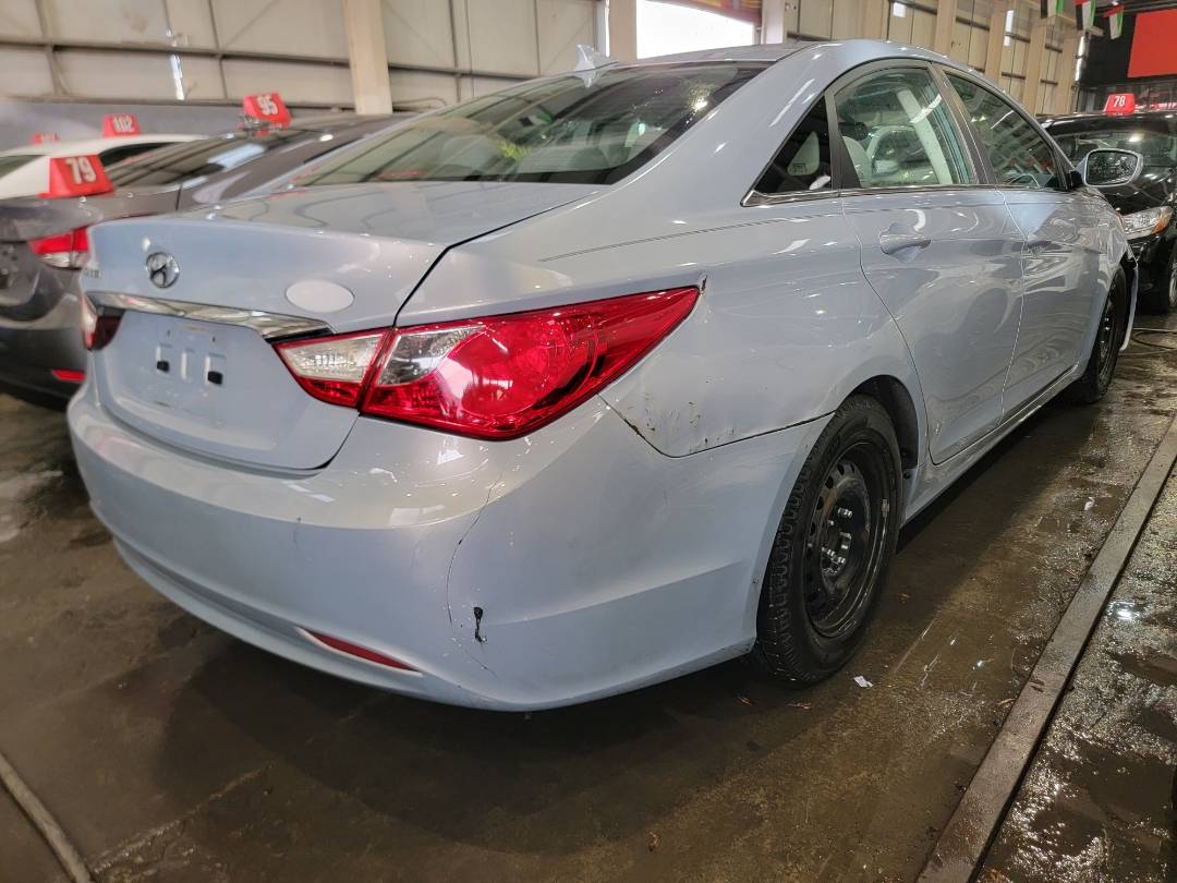 2012 HYUNDAI SONATA — 185075 Miles — Lot 79688663 - Marhaba Auctions Used Cars - Image 3
