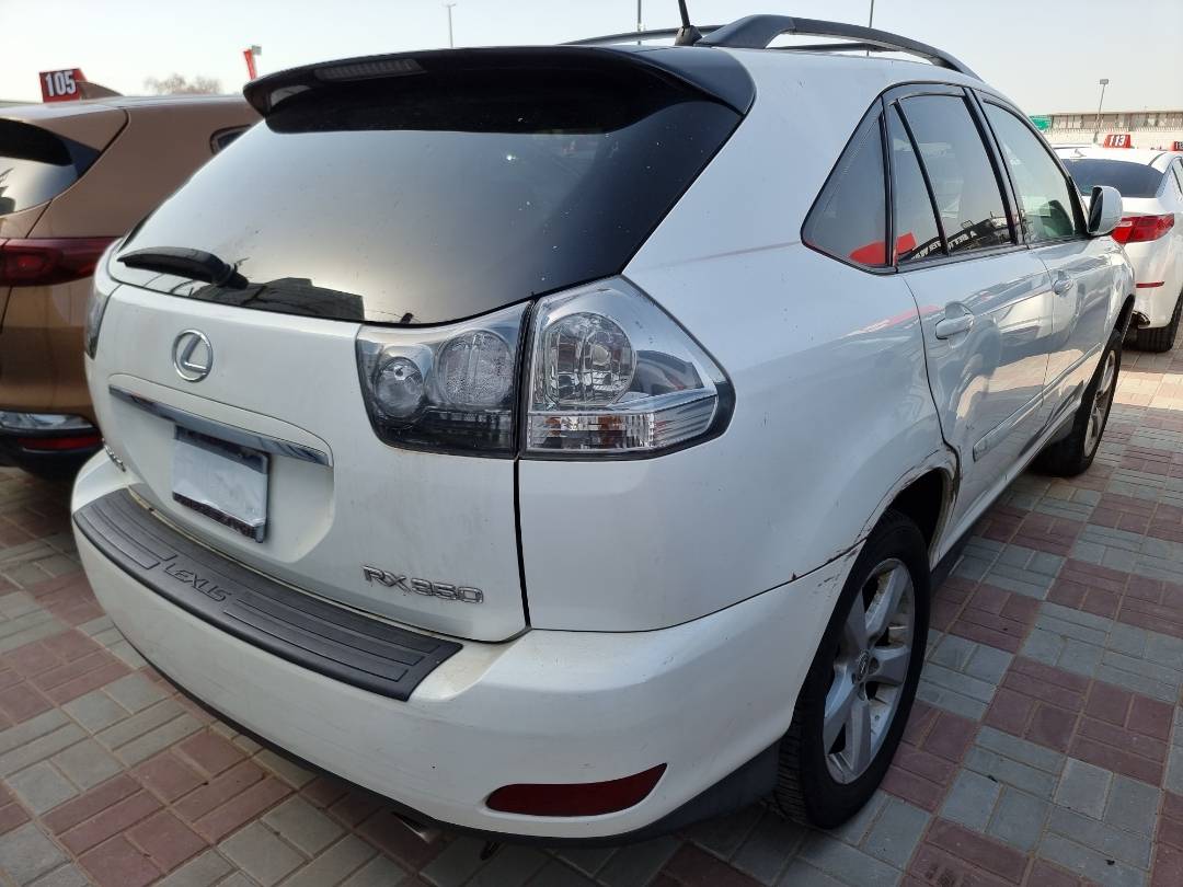 2007 LEXUS RX 350 — 180652 Miles — Lot 38630970 - Marhaba Auctions Used Cars - Image 3