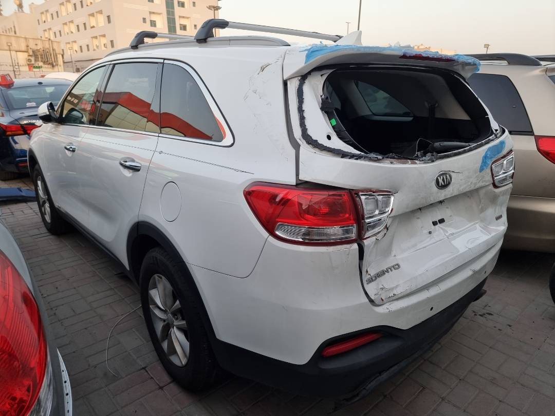 2018 KIA SORENTO — 104184 Miles — Lot 124587 — Main - Marhaba Auctions Used Cars - Image 5
