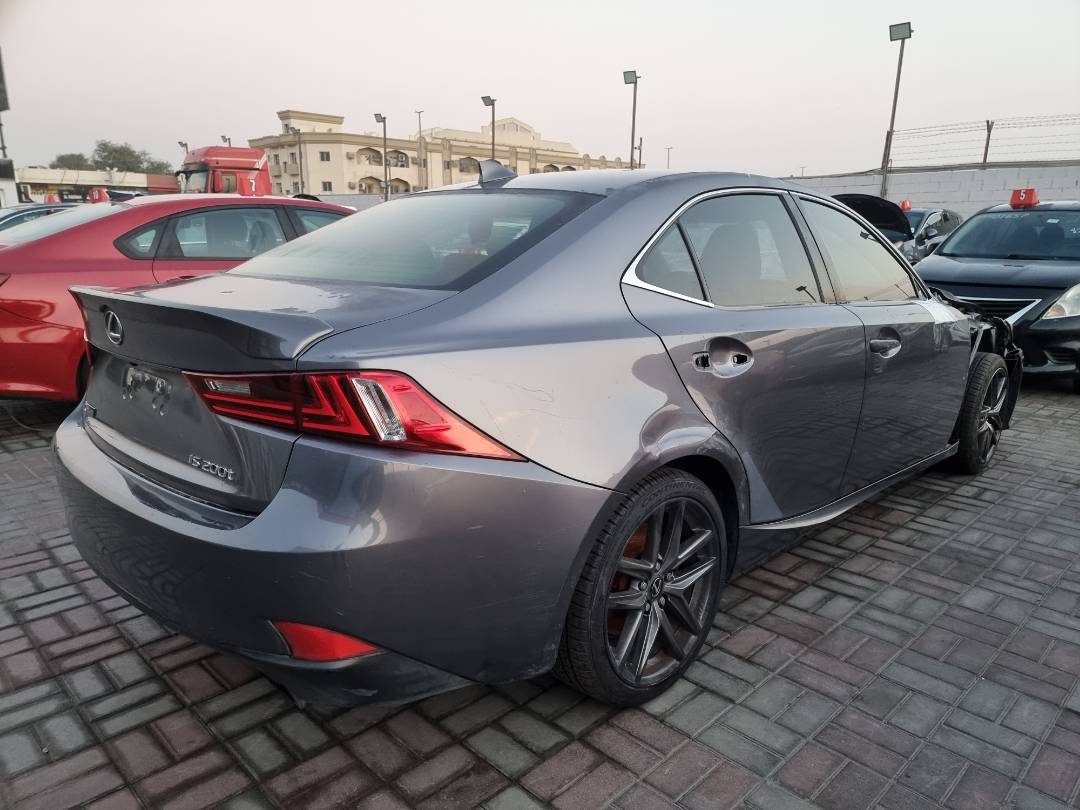 2016 LEXUS IS 200T — 168607 Miles — Lot 40179476 — Ind. 12 - Marhaba Auctions Used Cars - Image 4