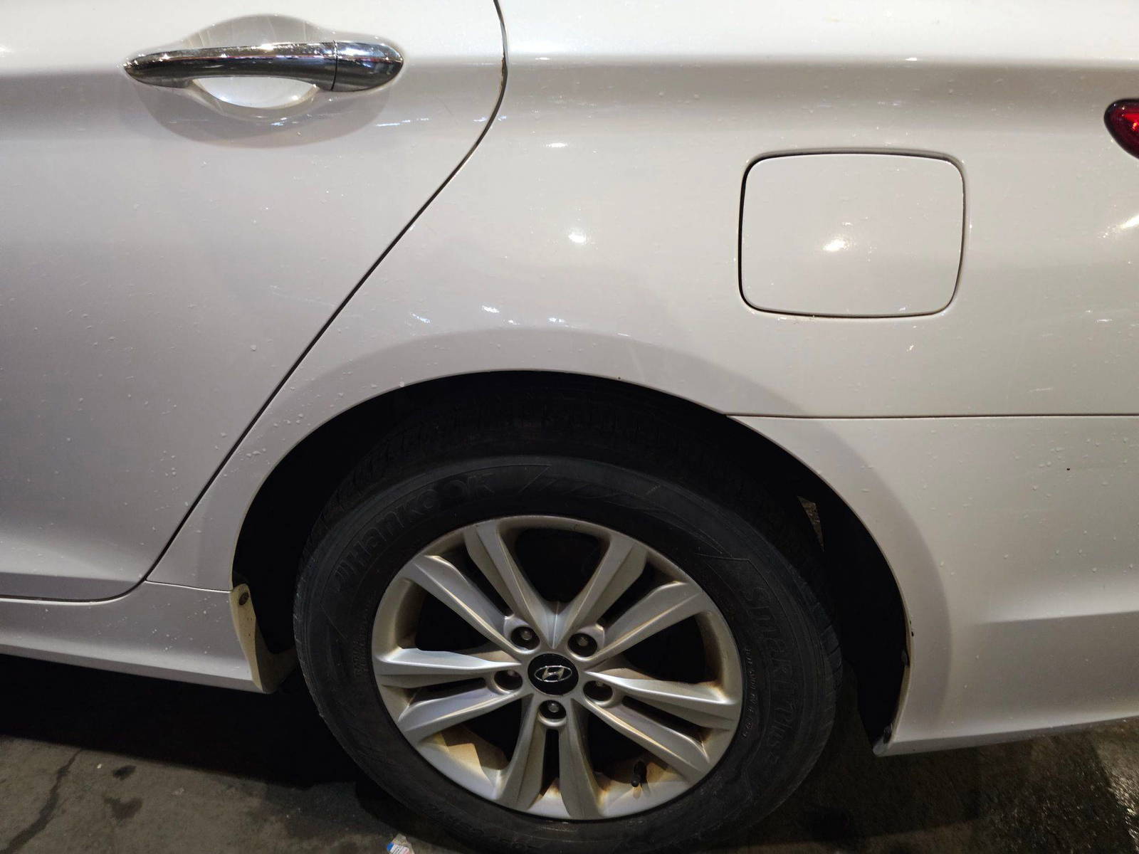 HYUNDAI SONATA 2011 - Marhaba Auction Used Cars - Image 10