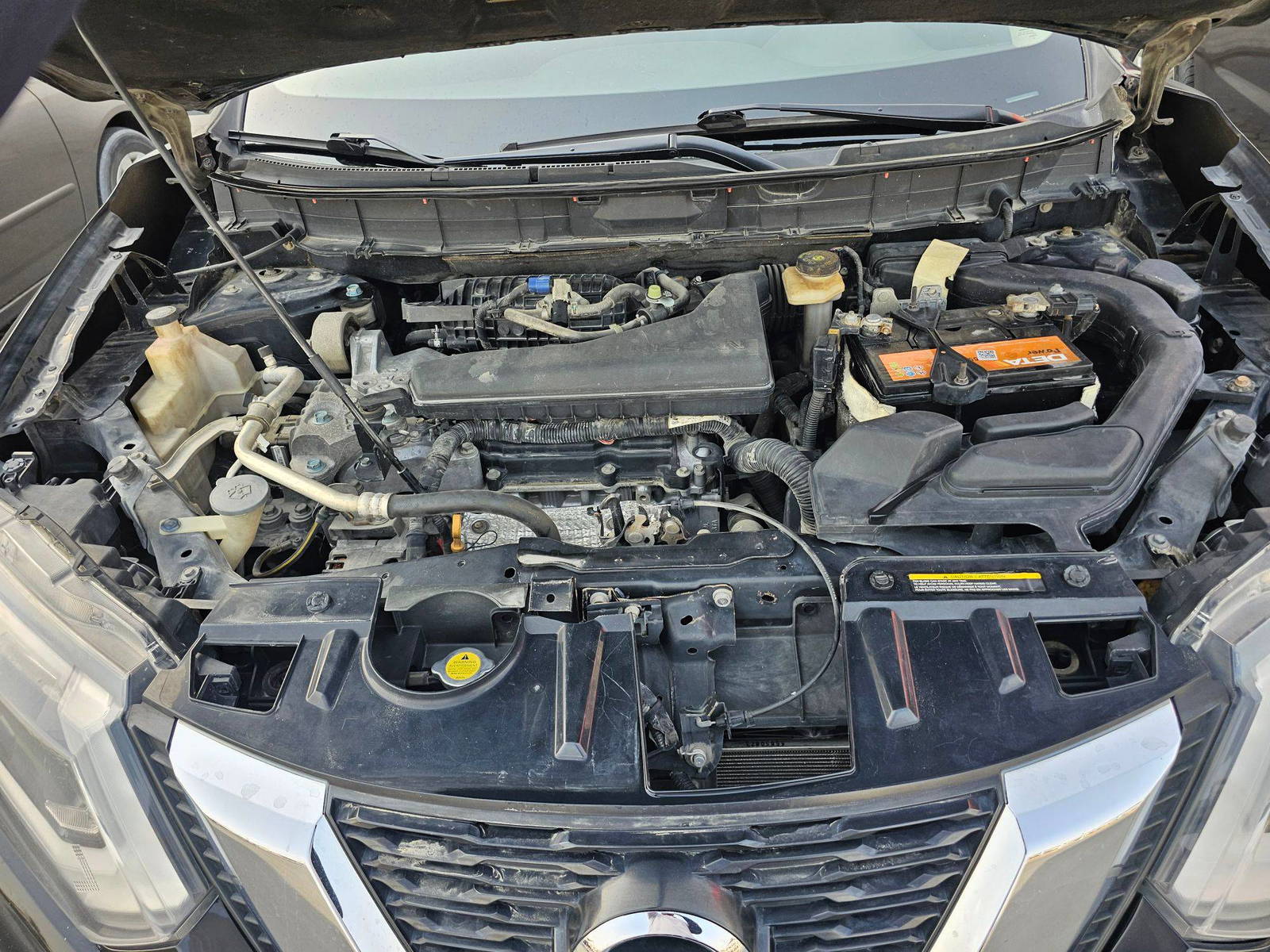2017 NISSAN ROGUE — 197327 KM — Lot T2HP507352 — Souq - Marhaba Auctions Used Cars - Image 11