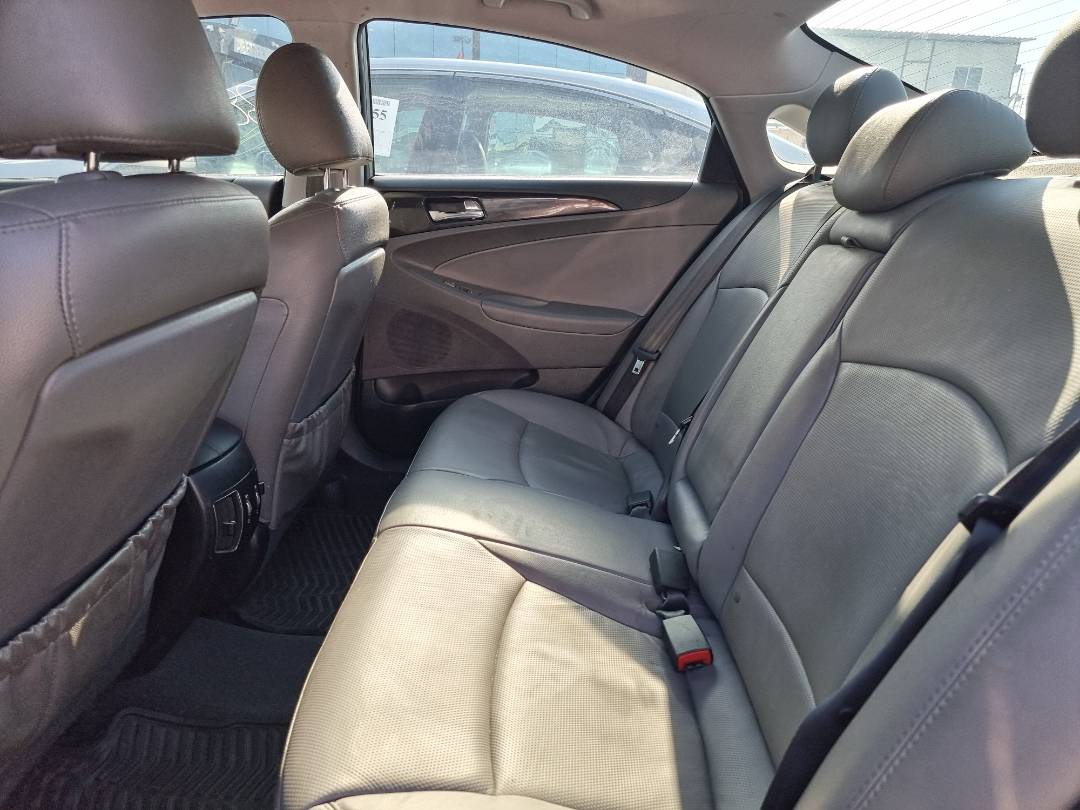 2013 HYUNDAI SONATA — 85514 Miles — Lot 215478 — Ind. 12 - Marhaba Auctions Used Cars - Image 7