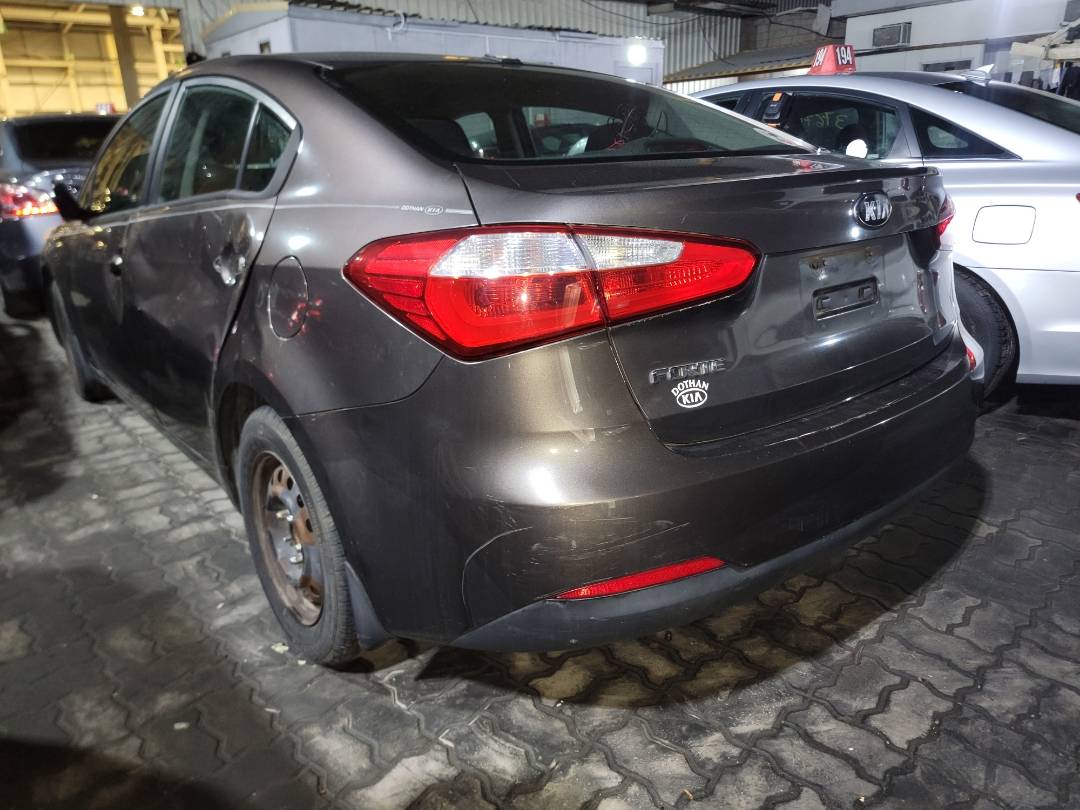 2014 KIA FORTE — 266351 Miles — Lot E5065135 - Marhaba Auctions Used Cars - Image 3