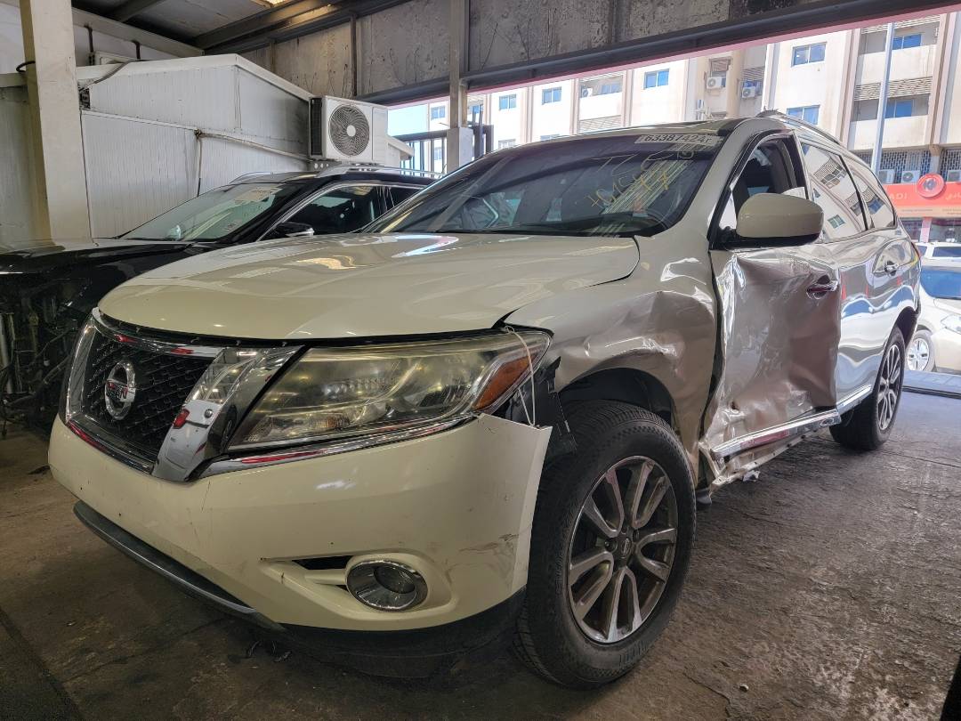 2015 NISSAN PATHFINDER — 125396 Miles — Lot 701547 — Main - Marhaba Auctions Used Cars - Image 4