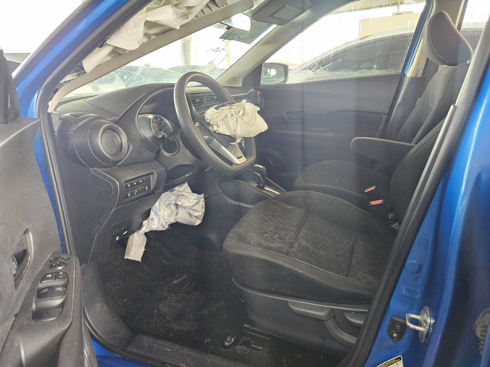 2021 NISSAN KICKS — 100208 Miles — Lot 55818165 — Souq - Marhaba Auctions Used Cars - Image 8
