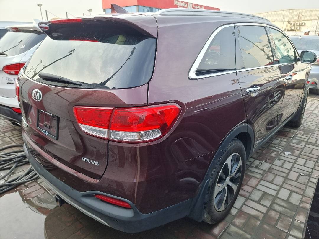 KIA SORENTO 2018 - Marhaba Auction Used Cars - Image 4
