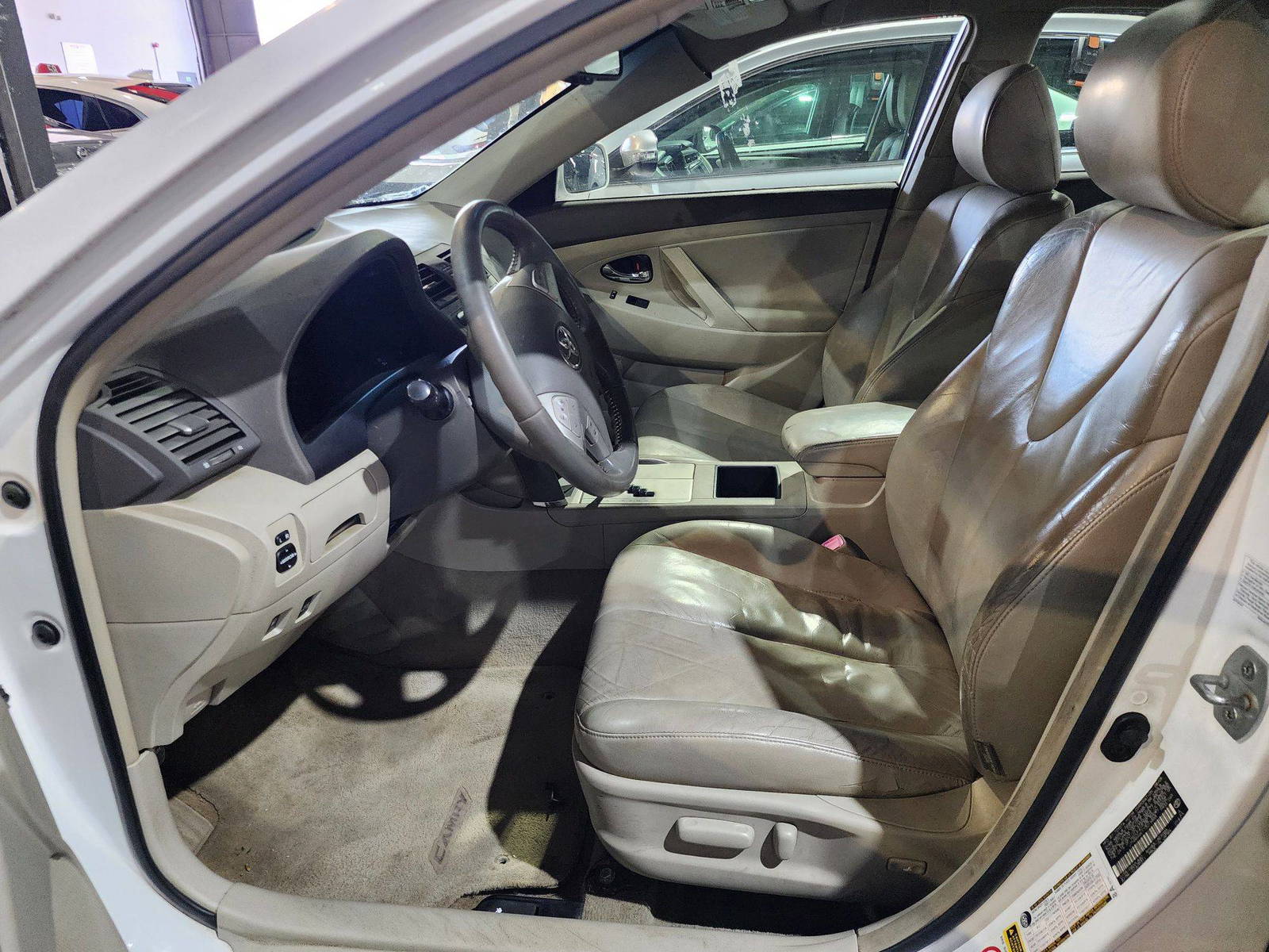 2007 TOYOTA CAMRY — 198247 Miles — Lot 76031134 — Al Quoz - Marhaba Auctions Used Cars - Image 9