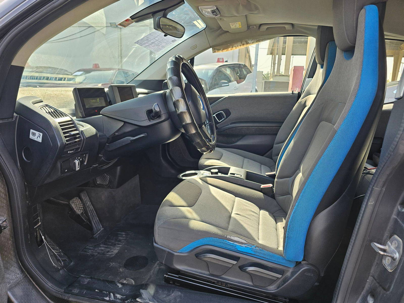 BMW I3 2018 - Marhaba Auction Used Cars - Image 8