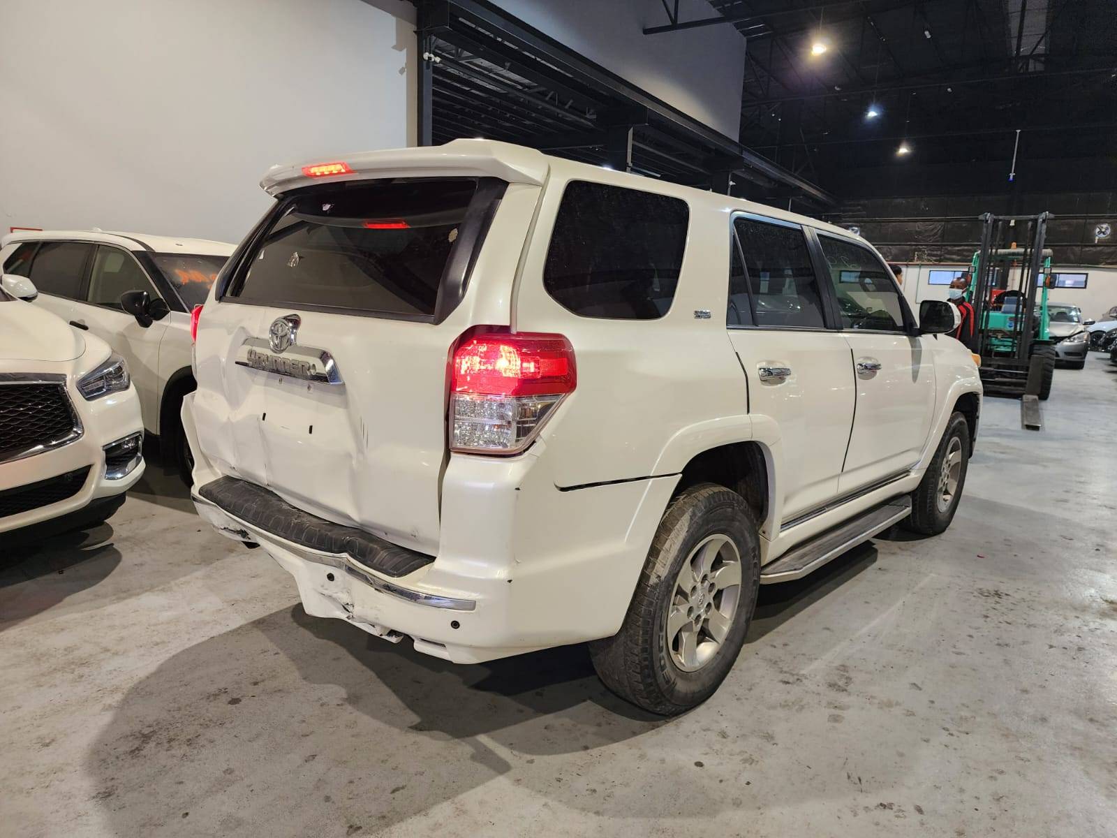 2013 TOYOTA 4RUNNER SR5 — 172531 Miles — Lot 125487 — Main - Marhaba Auctions Used Cars - Image 10