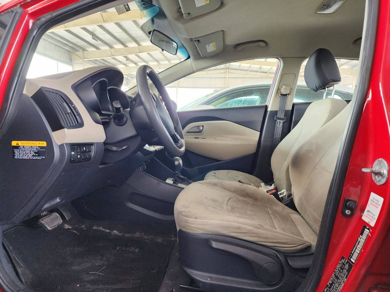 2013 KIA RIO — 185944 Miles — Lot 59825674 — Souq - Marhaba Auctions Used Cars - Image 8