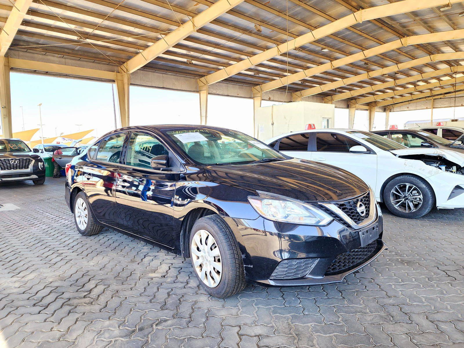 2016 NISSAN SENTRA — 172417 Miles — Lot 40744994 — Souq - Marhaba Auctions Used Cars - Image 4