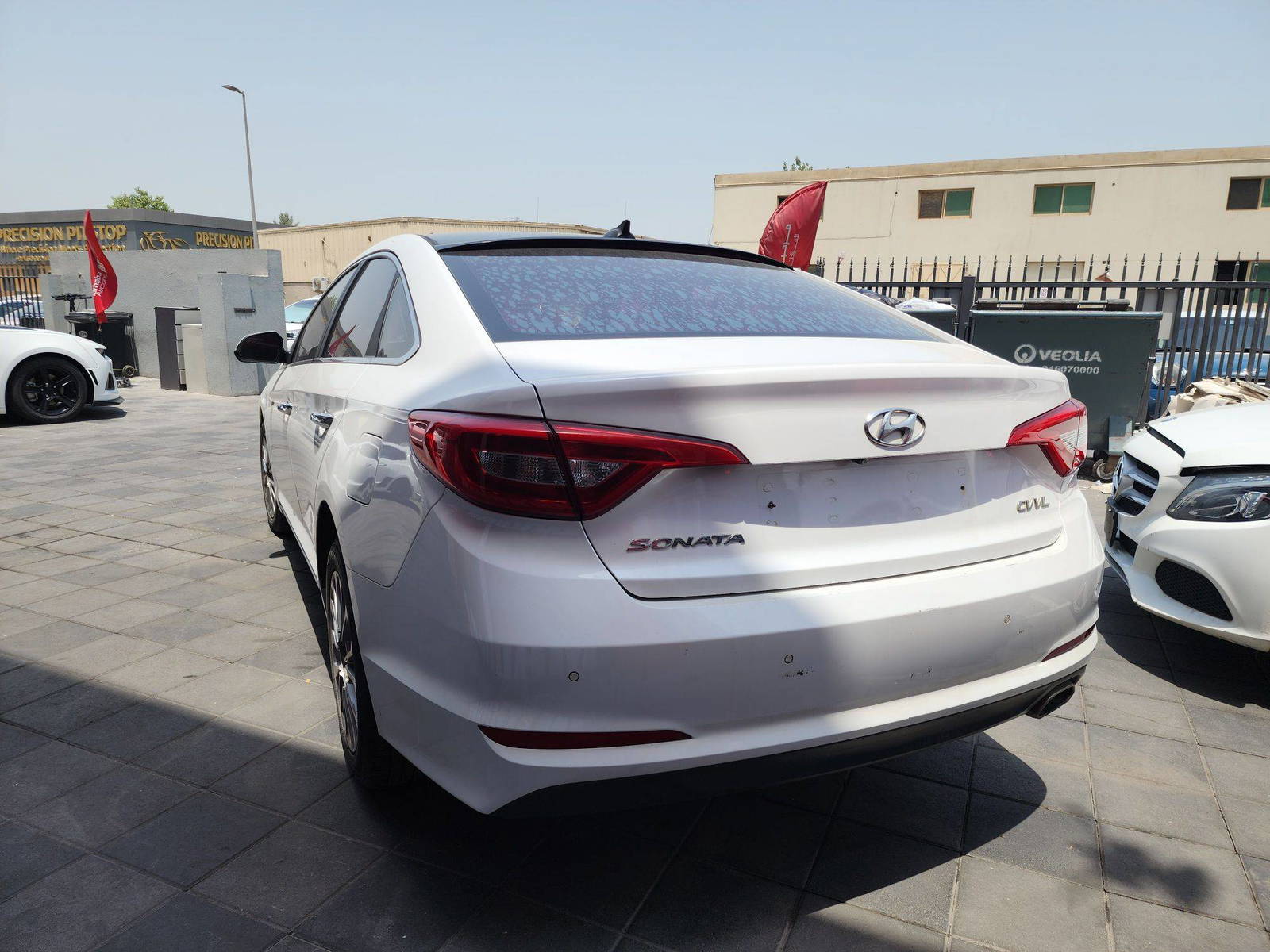 2015 HYUNDAI SONATA — 155738 KM — Lot CBFA097611 — Main - Marhaba Auctions Used Cars - Image 6