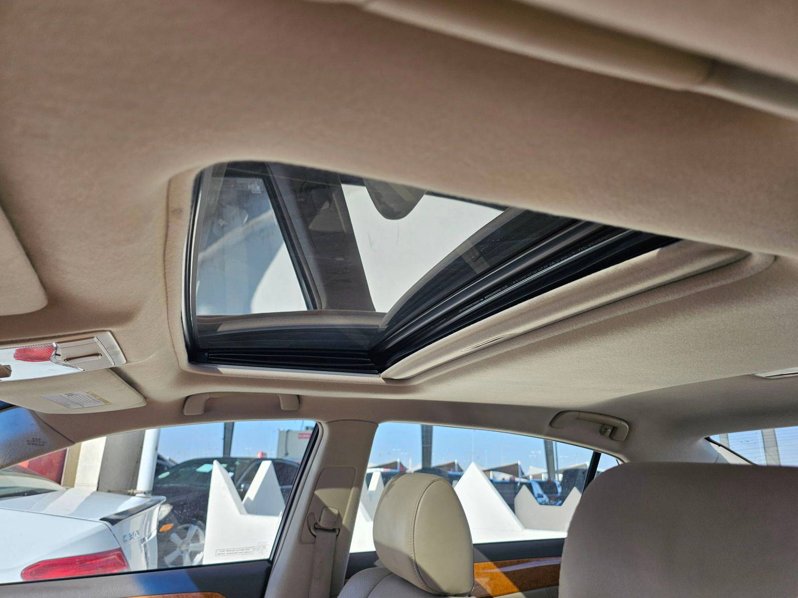 TOYOTA AVALON 2006 - Marhaba Auction Used Cars - Image 8