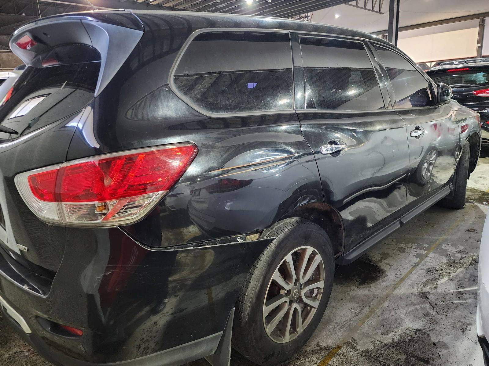 2014 NISSAN PATHFINDER — 202400 Miles — Lot 79717884 — Main - Marhaba Auctions Used Cars - Image 5