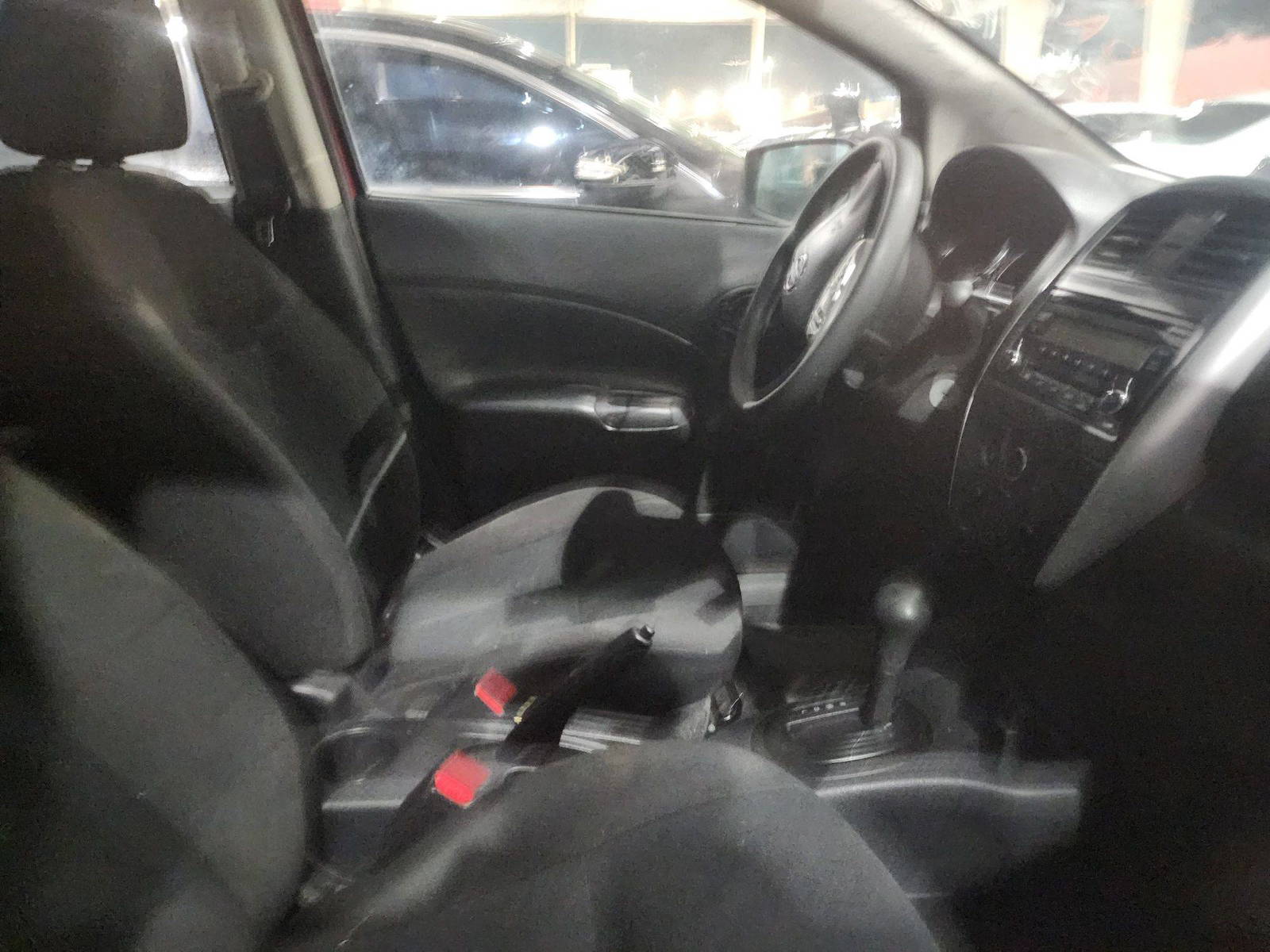 2015 NISSAN VERSA NOTE — 99022 Miles — Lot 61113983 - Marhaba Auctions Used Cars - Image 7