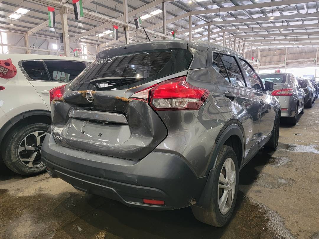 2018 NISSAN KICKS — 99474 Miles — Lot 81039093 — Main - Marhaba Auctions Used Cars - Image 3