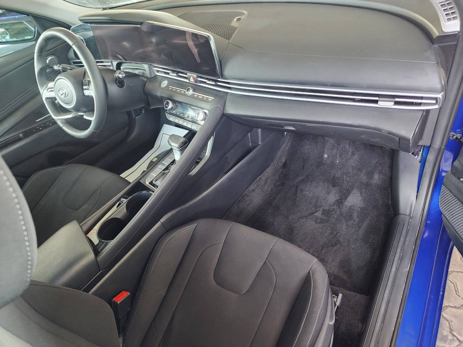 2023 HYUNDAI ELANTRA — 43088 Miles — Lot 38147923 - Marhaba Auctions Used Cars - Image 5