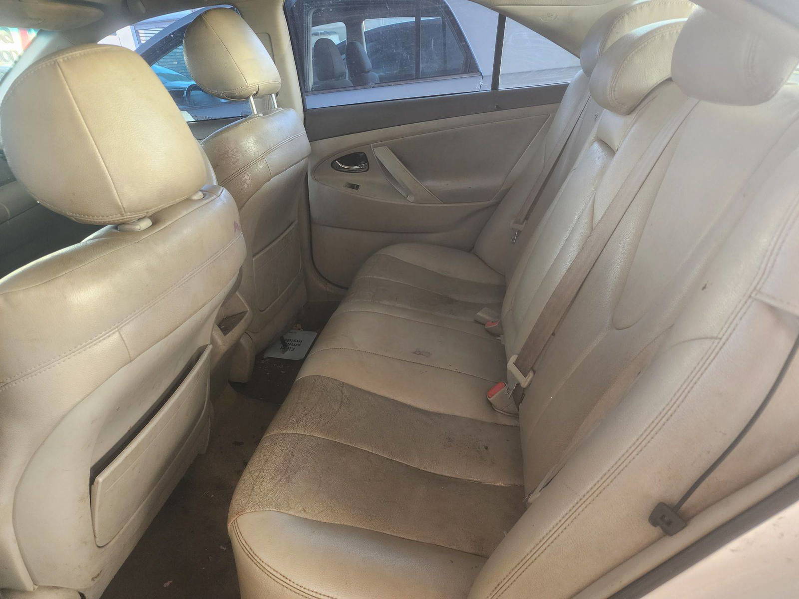 2010 TOYOTA CAMRY — 202966 Miles — Lot 38455735 — Main - Marhaba Auctions Used Cars - Image 6