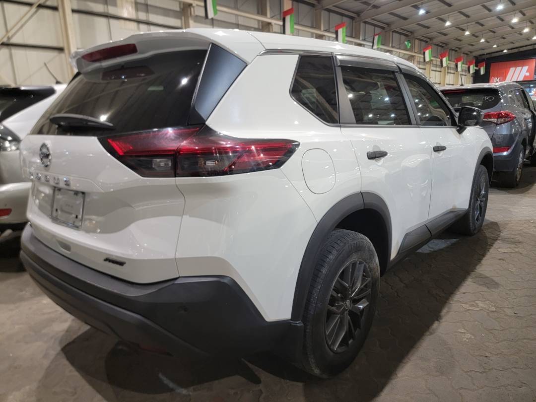 NISSAN ROGUE 2021 - Marhaba Auction Used Cars - Image 4