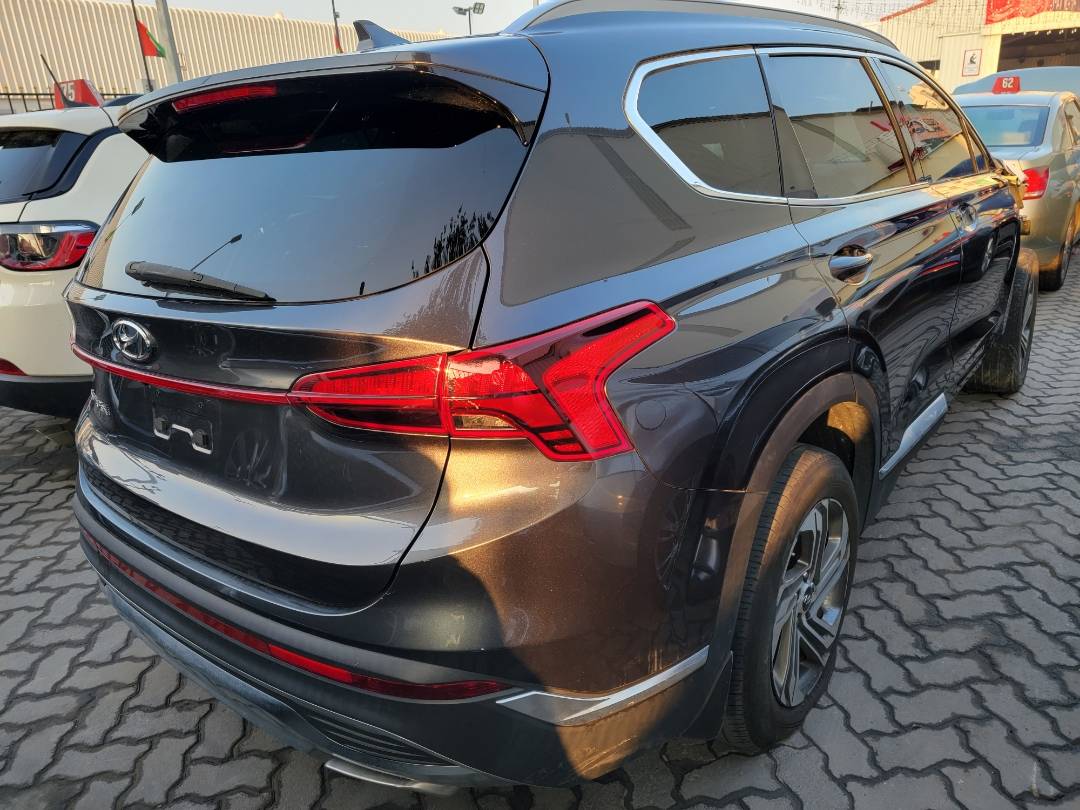 2021 HYUNDAI SANTA FE — 31492 Miles — Lot 68625753 - Marhaba Auctions Used Cars - Image 4